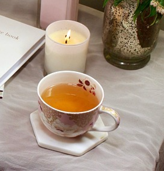 Amber Drift Aromatherapy Candle